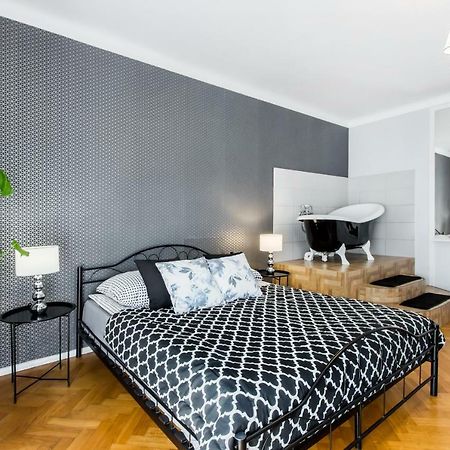 Clicktheflat Apartment Chmielna 7 Warsawa Bagian luar foto