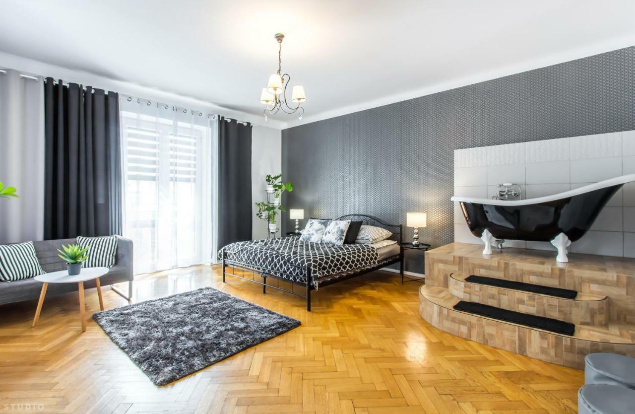 Clicktheflat Apartment Chmielna 7 Warsawa Bagian luar foto
